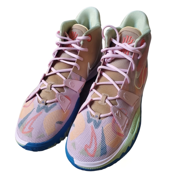 Nike • Mens Size 16 • Kyrie 7  1 World 1 People • Regal Pink • Basketball Shoes - Picture 3 of 15